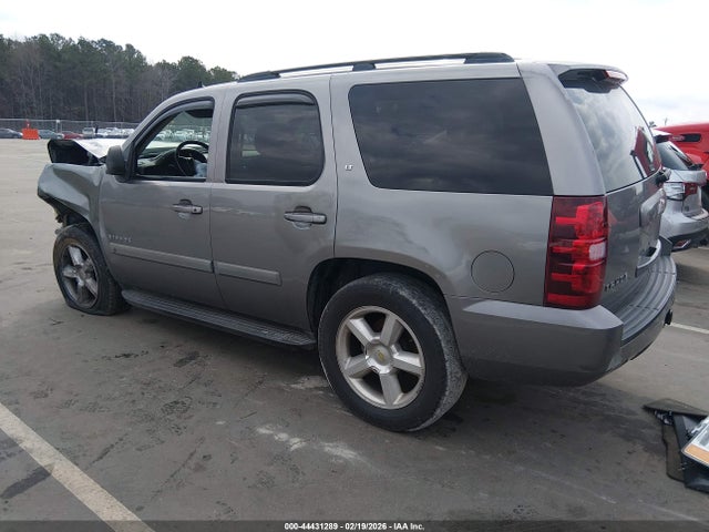 2008 CHEVROLET TAHOE 1GNFC13088R165313 Photo 2