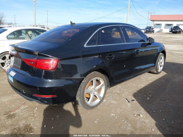 2015 AUDI A3 WAUACGFF9F1083444 Photo 3