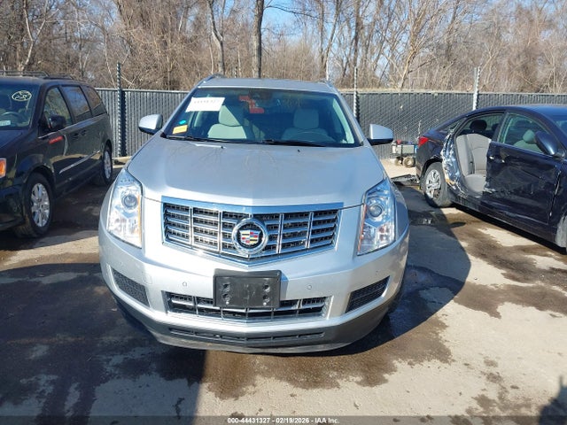 44431327 :رقم المزاد ، 3GYFNEE32GS587245 vin ، 2016 Cadillac Srx Luxury Collection مزاد بيع