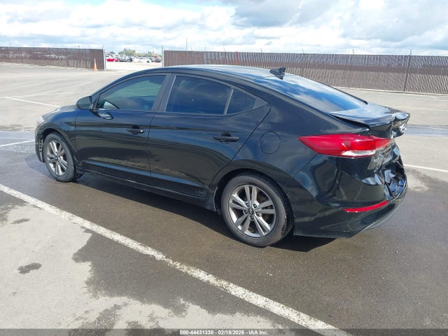 KMHD84LFXJU449497 Hyundai ELANTRA SEL