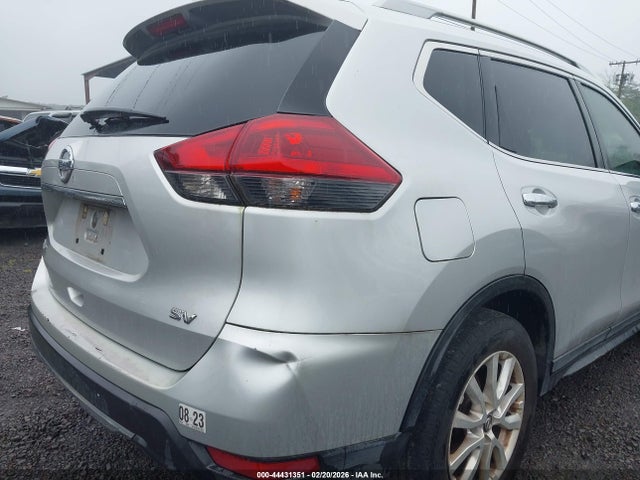 5N1AT2MT0JC713553 Nissan ROGUE SV