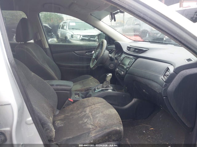 5N1AT2MT0JC713553 Nissan ROGUE SV