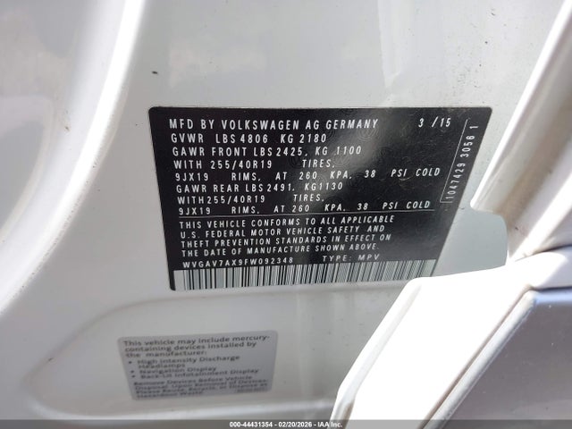 WVGAV7AX9FW092348 Volkswagen Tiguan R-line