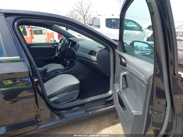 3VWCB7BU5LM051671 Volkswagen Jetta 1.4t R-line/1.4t S/1.4t Se