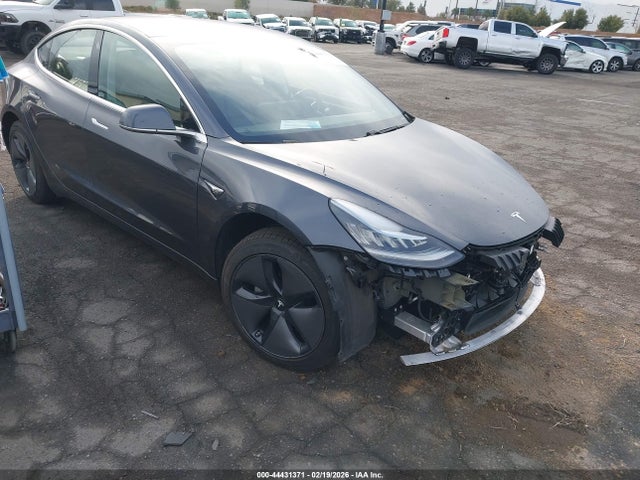 2018 TESLA MODEL 3 5YJ3E1EA9JF052204 Photo 0