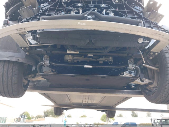 5YJ3E1EA9JF052204 Tesla Model 3 Long Range/mid Range