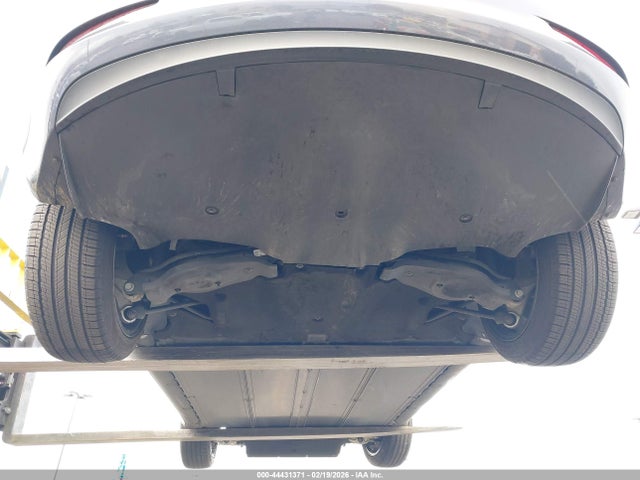 5YJ3E1EA9JF052204 Tesla Model 3 Long Range/mid Range