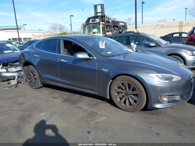 Продаж на аукціоні авто 2016 Tesla Model S 60d/70d/75d/85d/90d, vin: 5YJSA1E21GF153939, номер лоту: 44431403