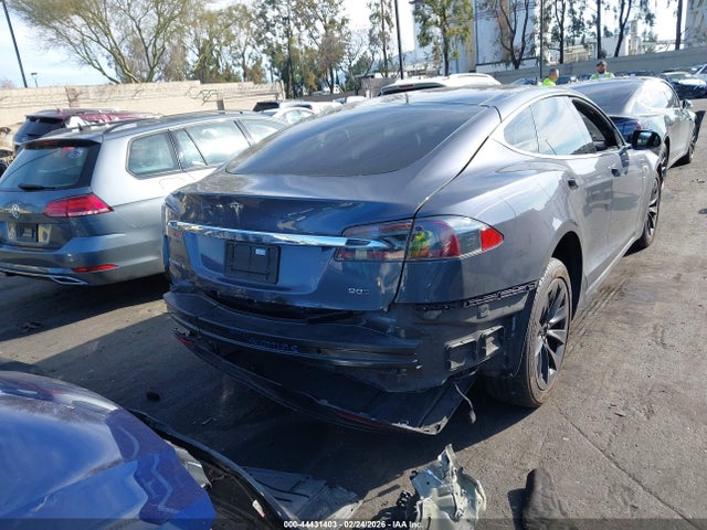 Продаж на аукціоні авто 2016 Tesla Model S 60d/70d/75d/85d/90d, vin: 5YJSA1E21GF153939, номер лоту: 44431403