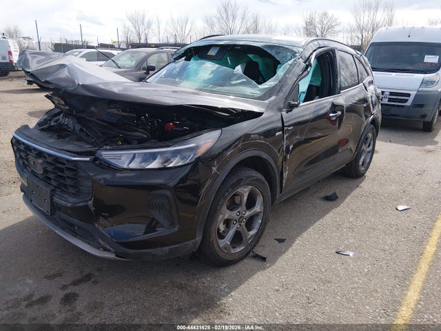 1FMCU9MNXSUA09713 Ford Escape St-line