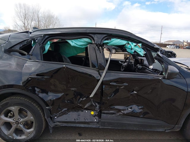 1FMCU9MNXSUA09713 Ford Escape St-line