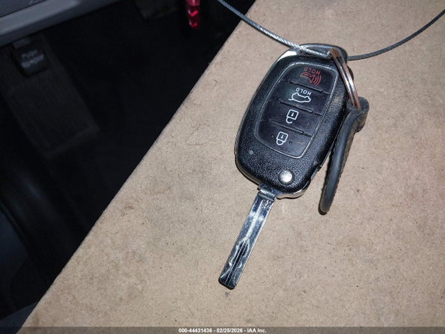 KM8J33A42JU615055 Hyundai TUCSON SEL