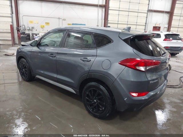 KM8J33A42JU615055 Hyundai TUCSON SEL