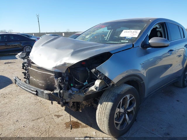 Продажа на аукционе авто 2021 Kia Sportage Lx, vin: KNDPMCAC6M7939373, номер лота: 44431456