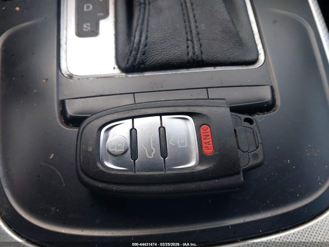 2012 AUDI A5 WAUCFAFR2CA000830 Photo 10