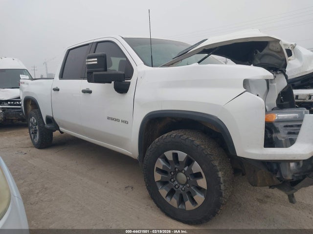 2GC4YME75P1725521 Chevrolet Silverado 2500hd 4wd Standard Bed Custom