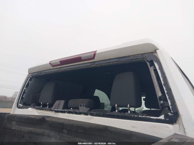 2GC4YME75P1725521 Chevrolet Silverado 2500hd 4wd Standard Bed Custom