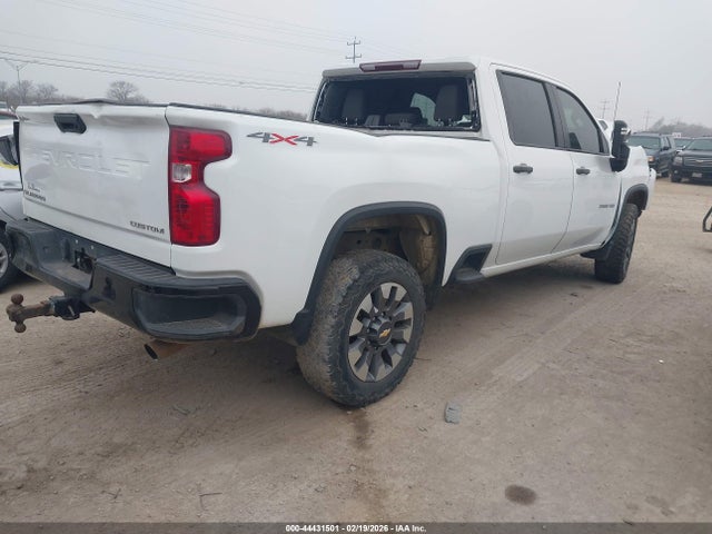 2GC4YME75P1725521 Chevrolet Silverado 2500hd 4wd Standard Bed Custom