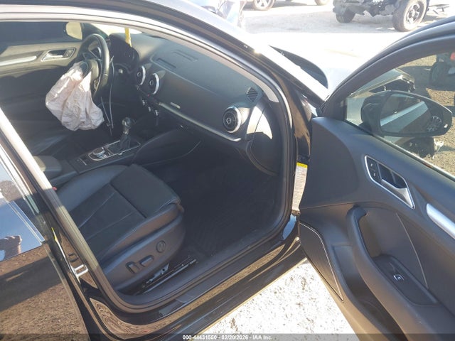 2015 Audi A3 2.0t Premium მანქანა იყიდება აუქციონზე, vin: WAUEFGFFXF1020751, აუქციონის ნომერი: 44431550