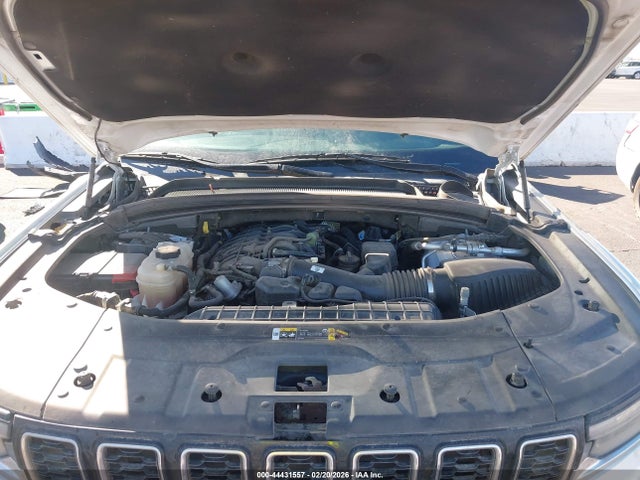 1C4RJKBG5M8135556 Jeep Grand Cherokee L Limited 4x4