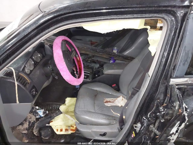 44431562 :رقم المزاد ، 2C3AA63H35H171130 vin ، 2005 Chrysler 300c مزاد بيع