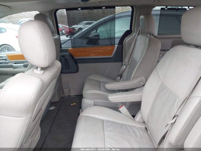 44431571 :رقم المزاد ، 2A8HR64X68R691242 vin ، 2008 Chrysler Town & Country Limited مزاد بيع