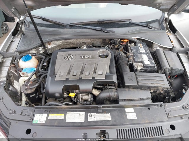 2014 VOLKSWAGEN PASSAT 1VWCN7A30EC068897 Photo 9