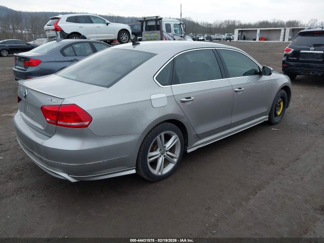 2014 VOLKSWAGEN PASSAT 1VWCN7A30EC068897 Photo 3