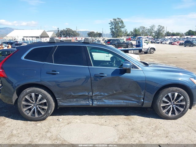 YV4L12DV6P1211507 Volvo Xc60 B5 Core