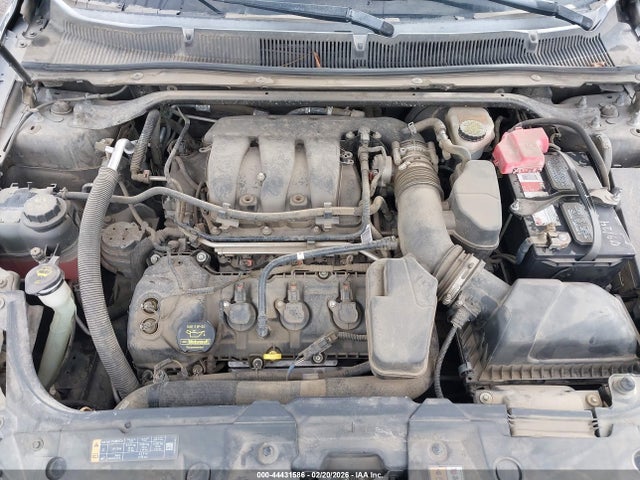 1FAHP2E81EG117714 Ford TAURUS SEL
