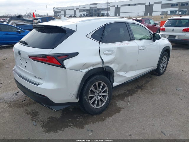 Продажа на аукционе авто 2021 Lexus Nx 300, vin: JTJDARBZ8M5026768, номер лота: 44431625