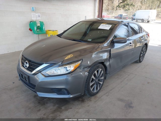 Nissan Altima 2.5 Sv 2017 1N4AL3AP1HC260822 Image 2