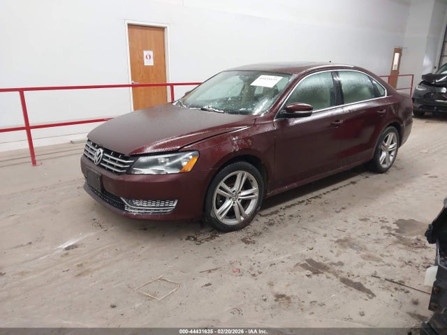 2014 Volkswagen Passat 2.0l Tdi Se მანქანა იყიდება აუქციონზე, vin: 1VWBN7A32EC038781, აუქციონის ნომერი: 44431635