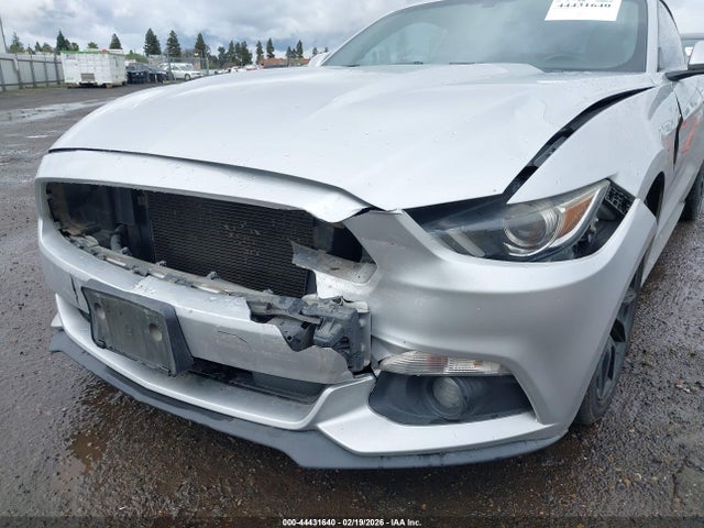 1FA6P8AM9G5304078 Ford Mustang V6