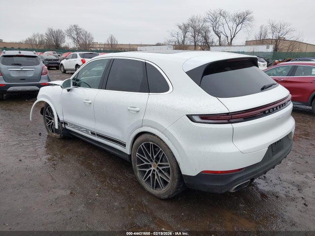 2024 PORSCHE CAYENNE WP1AA2AY6RDA14622 Photo 2