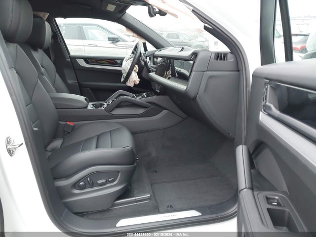 2024 PORSCHE CAYENNE WP1AA2AY6RDA14622 Photo 4