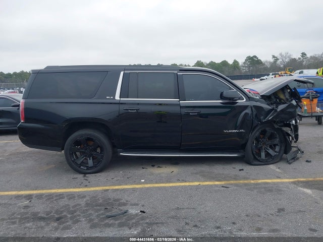 44431656 :رقم المزاد ، 1GKS1FKC2KR210957 vin ، 2019 Gmc Yukon Xl Sle مزاد بيع
