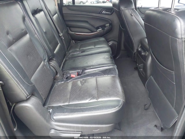 44431656 :رقم المزاد ، 1GKS1FKC2KR210957 vin ، 2019 Gmc Yukon Xl Sle مزاد بيع