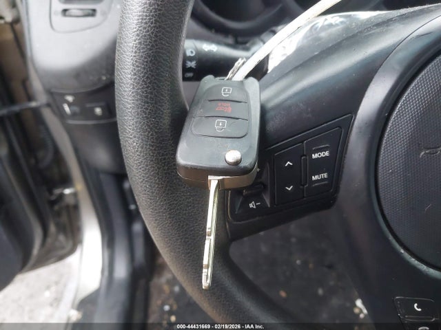 Продажа на аукционе авто 2013 Kia Soul, vin: KNDJT2A59D7600577, номер лота: 44431669