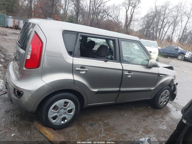Продажа на аукционе авто 2013 Kia Soul, vin: KNDJT2A59D7600577, номер лота: 44431669