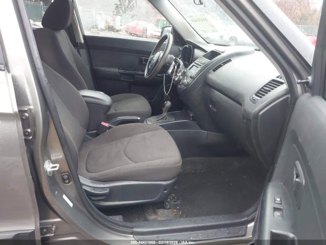 Продажа на аукционе авто 2013 Kia Soul, vin: KNDJT2A59D7600577, номер лота: 44431669