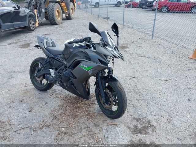 2024 KAWASAKI EX650 ML5EXER15RDAC9471