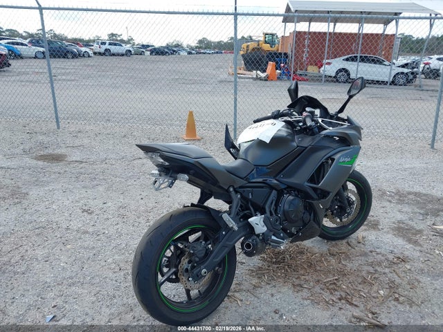 2024 KAWASAKI EX650 ML5EXER15RDAC9471 Photo 3