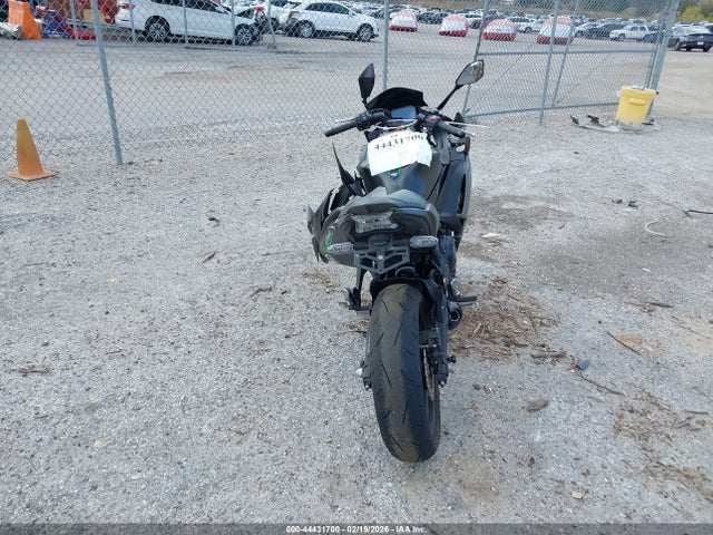 2024 KAWASAKI EX650 ML5EXER15RDAC9471 Photo 5