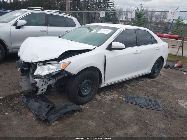 Toyota CAMRY LE 2014 4T1BF1FK3EU310368 Image 2