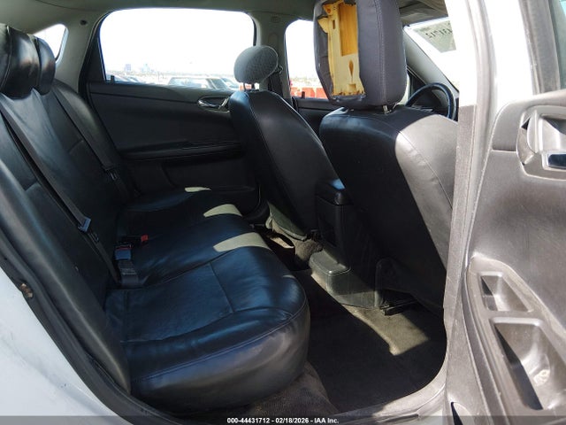 2G1WA5E3XE1168501 Chevrolet Impala Limited Ls