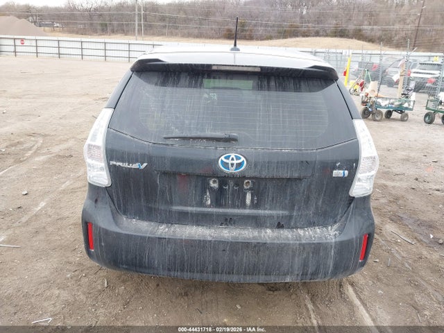 Toyota Prius V Three 2014 JTDZN3EU4E3300846 Image 16