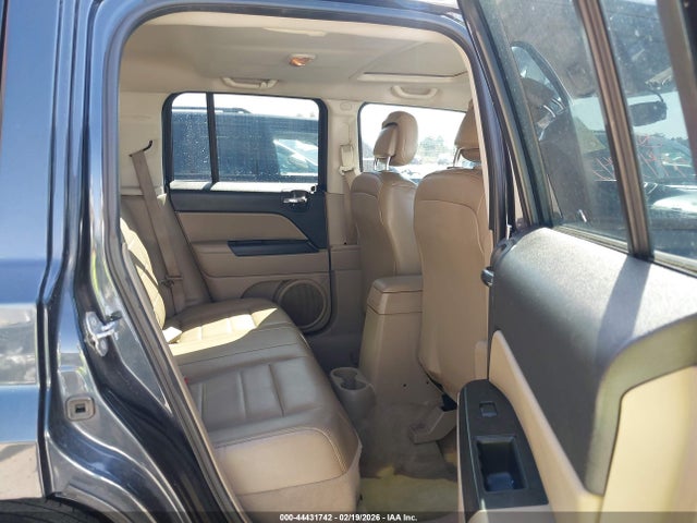 Jeep Patriot High Altitude 2014 1C4NJPFA5ED681638 Image 8