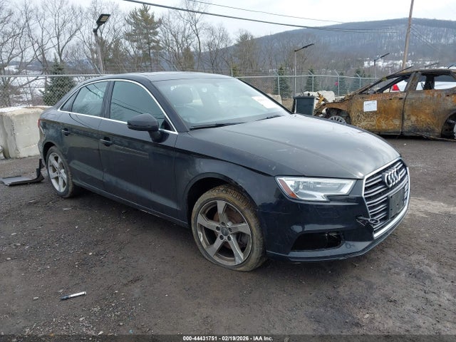 2019 AUDI A3 WAUAUGFF9K1009092