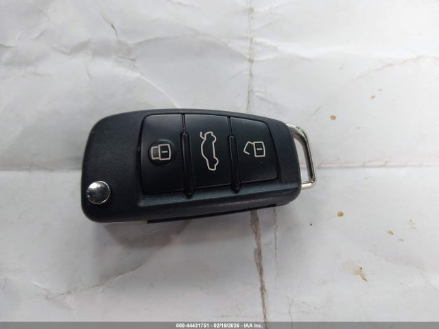 2019 AUDI A3 WAUAUGFF9K1009092 Photo 10